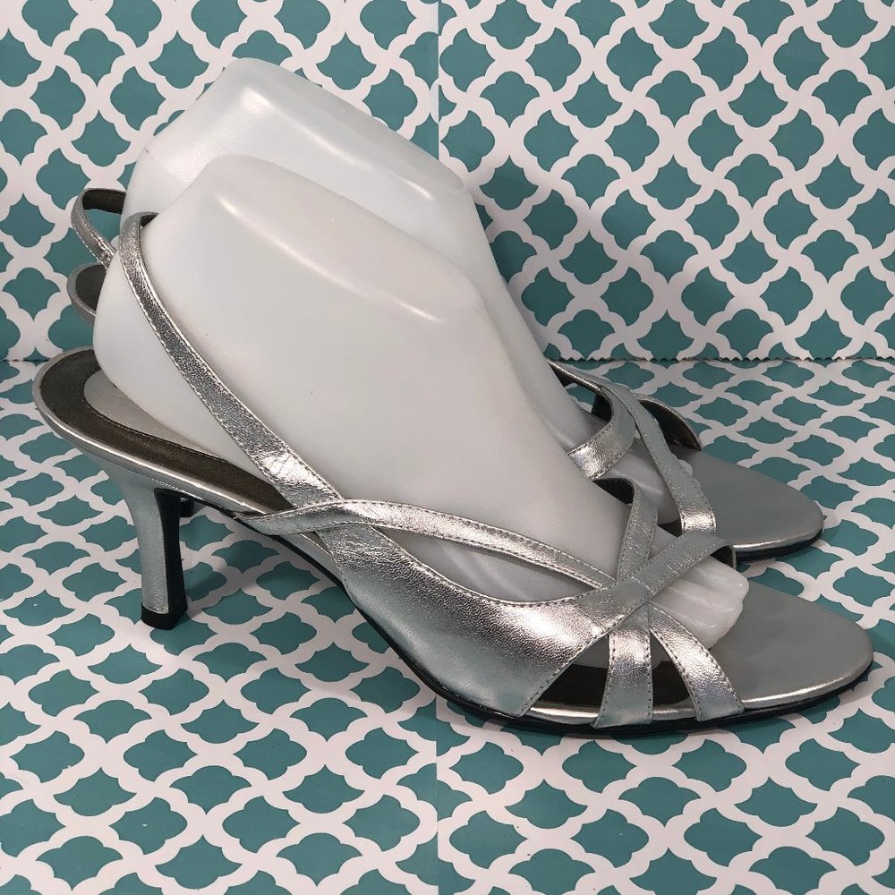 Naturalizer PRISSY N5 Comfort Womens Slingback Pumps Leather Upper Size 11 M